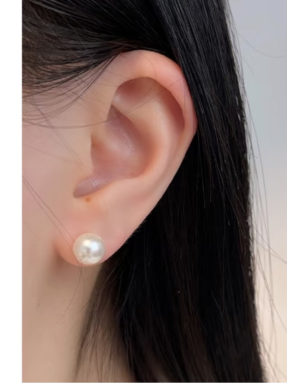 Brand new Pearl Stud Earrings - White Faux Pearl